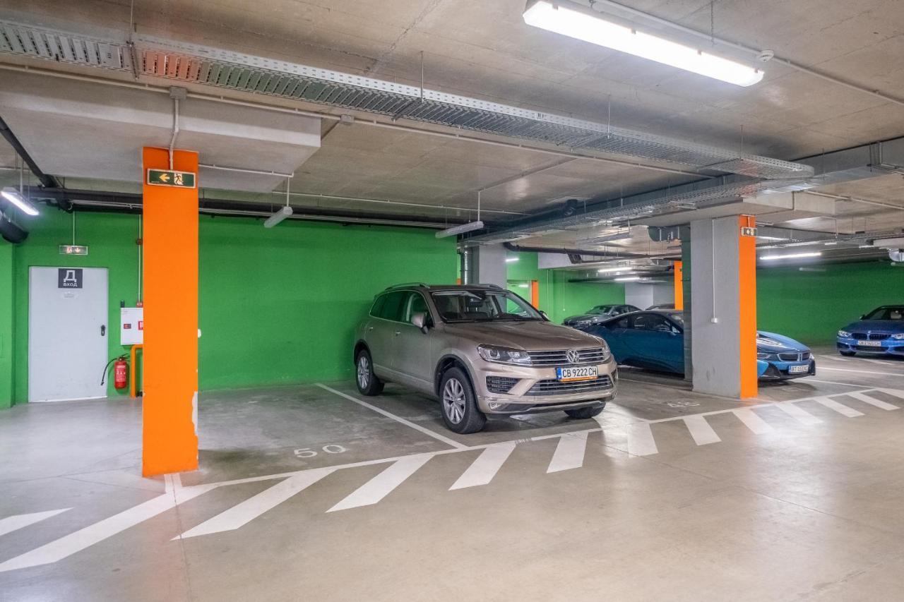 Arcadia Apartment, Park And Parking Daire